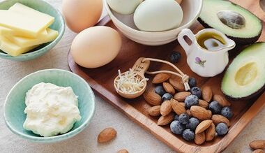 ngawenangkeun tuangeun di diet keto